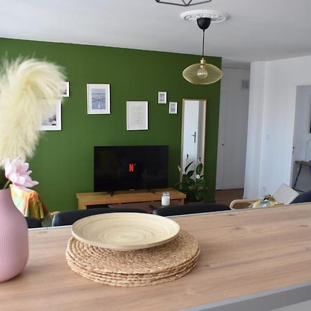 Appartement Lumineux 3 Chambres - Villeurbanne Gratte Ciel Екстериор снимка