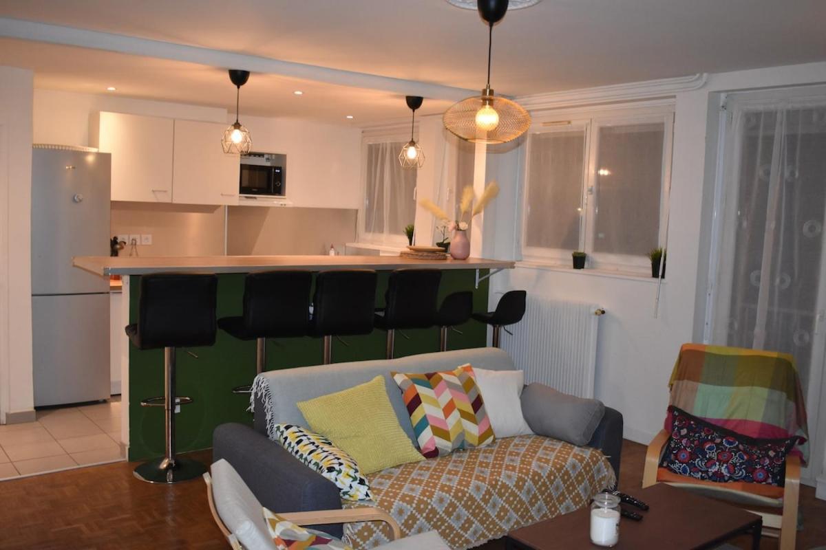 Appartement Lumineux 3 Chambres - Villeurbanne Gratte Ciel Екстериор снимка