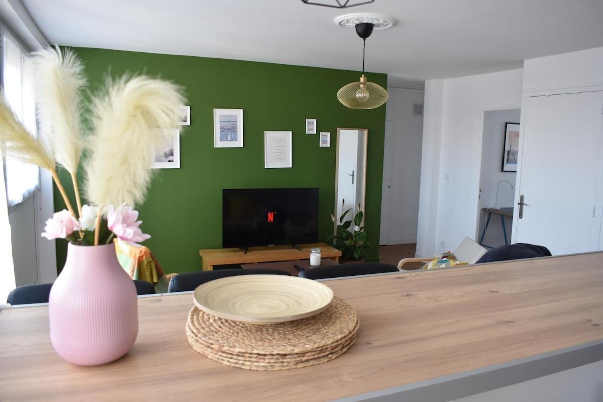 Appartement Lumineux 3 Chambres - Villeurbanne Gratte Ciel Екстериор снимка