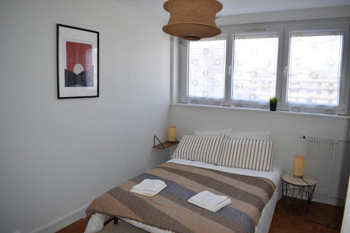 Appartement Lumineux 3 Chambres - Villeurbanne Gratte Ciel Екстериор снимка