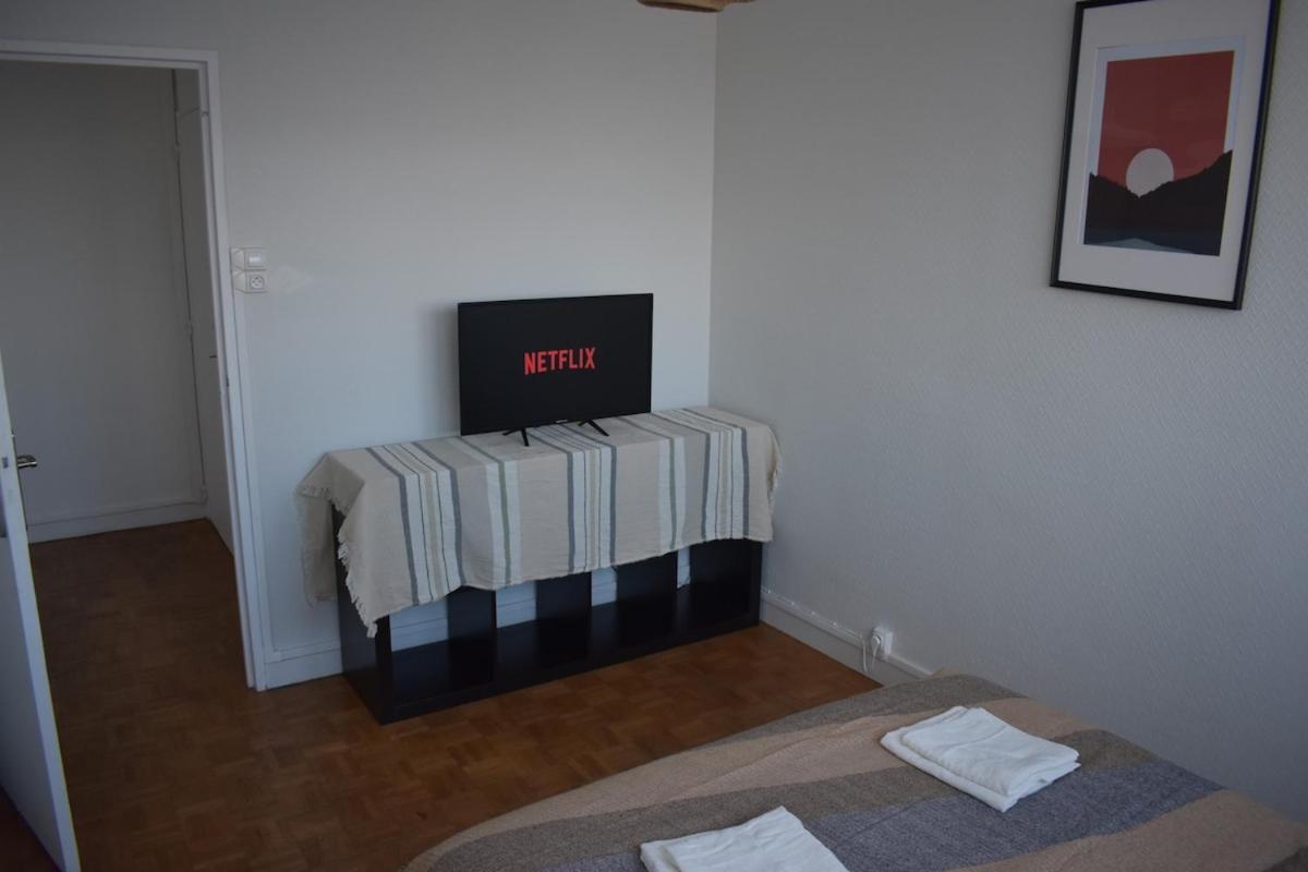 Appartement Lumineux 3 Chambres - Villeurbanne Gratte Ciel Екстериор снимка